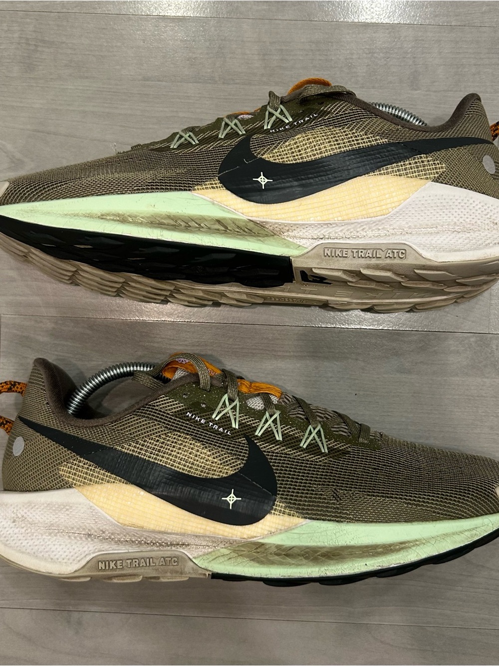 Nike Pegasus Trail 5 DV3864-200 Trainers Men's 11 Olive Running Shoes Sneakers